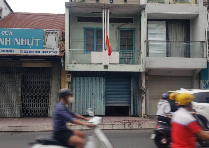 Cho thuê nhà nguyên căn, mặt tiền, đường Nguyễn Kiệm, Phú Nhuận