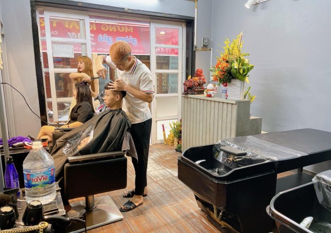 CHÍNH CHỦ CẦN SANG NHƯỢNG TIỆM TÓC TẠI HÀ NỘI   Địa chỉ: số 9 Cảm Hội , Đống Mác