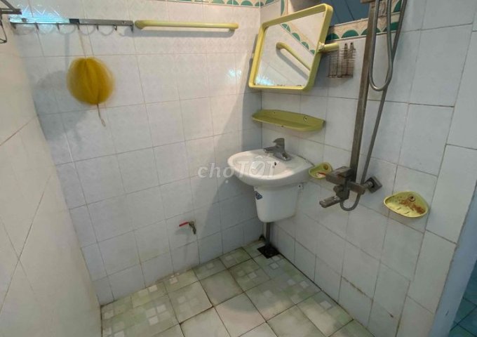 Chính chủ cho thuê nhà nhà 3 tầng có 4 phòng ngủ - Thuỵ Khuê , Xã Sài Sơn, Huyện Quốc Oai, Hà Nội