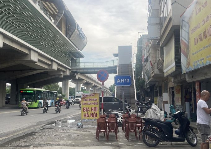 Sang nhượng quán cơm bình dân mặt tiền đẹp Hà Đông