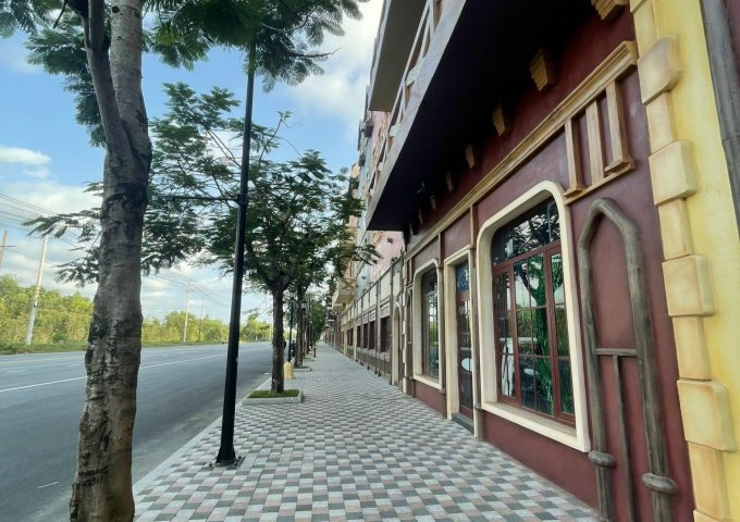 CHÍNH CHỦ Bán Căn Shophouse Vinwonders Phú Quốc, VW8-18, DT45, Xã Gành Dầu