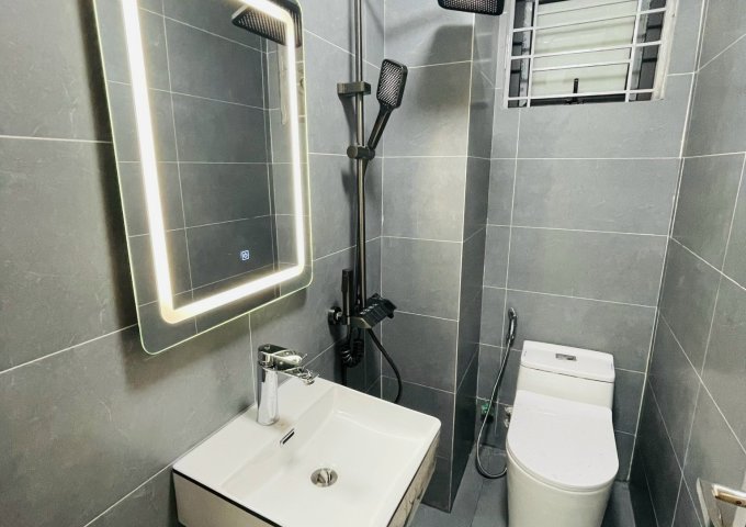 BÁN CHUNG CƯ CT2X2  LINH ĐÀM 3TY1