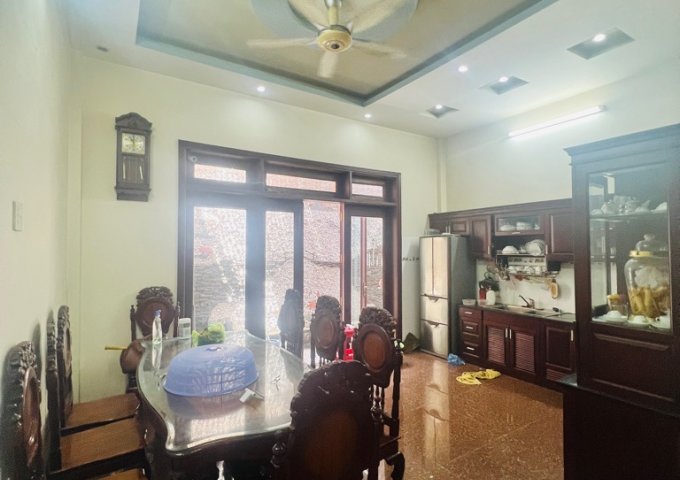 Bán nhà hẻm xe tải Trường Chinh, 6x17, 4pn, Phường 15, Tân Bình, 8,5 tỷ 