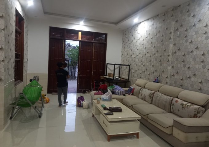 27 Bán nhà 2 tầng mặt tiền trục chính Hòa Phước 2.xx tỷ gần cụm trường học, nhà mới xách valy vào ở