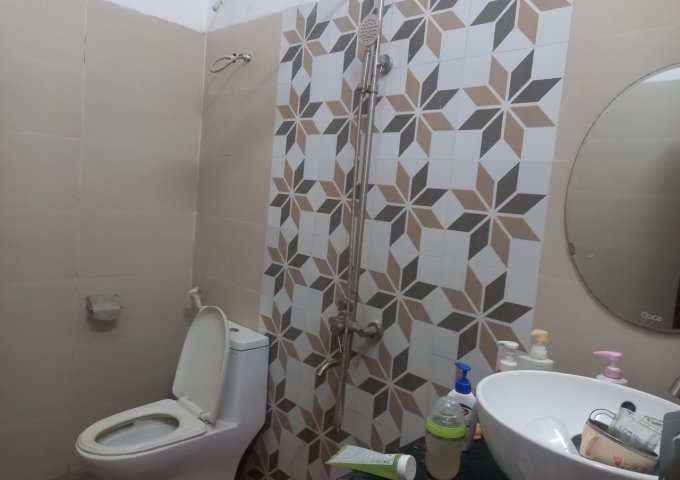 27 Bán nhà 2 tầng mặt tiền trục chính Hòa Phước 2.xx tỷ gần cụm trường học, nhà mới xách valy vào ở