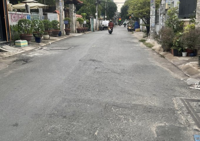 Bán nhà HXH Quang Trung, 11x9, gần mặt tiền, Phường 8, Gò Vấp, giá 5,2 tỷ