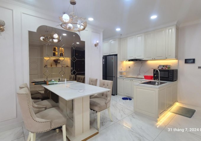 Cho thuê gấp căn hộ cao cấp 2PN Midtown, Phú Mỹ Hưn, Quận 7