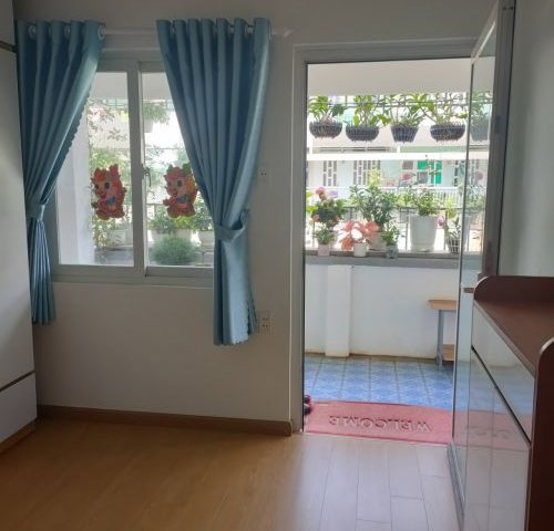 CHÍNH CHỦ CẦN BÁN NHÀ Địa chỉ: Nhà tập thể tầng 3 hẻm 888, đường 30/4, p 11, TP Vũng Tàu