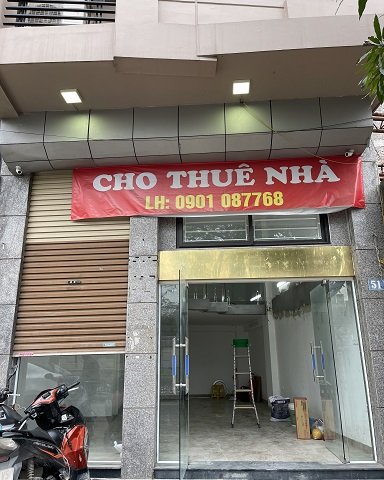 CẦN CHO THUÊ NHÀ 5 TẦNG MẶT TIỀN 5,5M, 51 PHỐ QUAN HOA, GẦN UBND CẦU GIẤY - HÀ NỘI