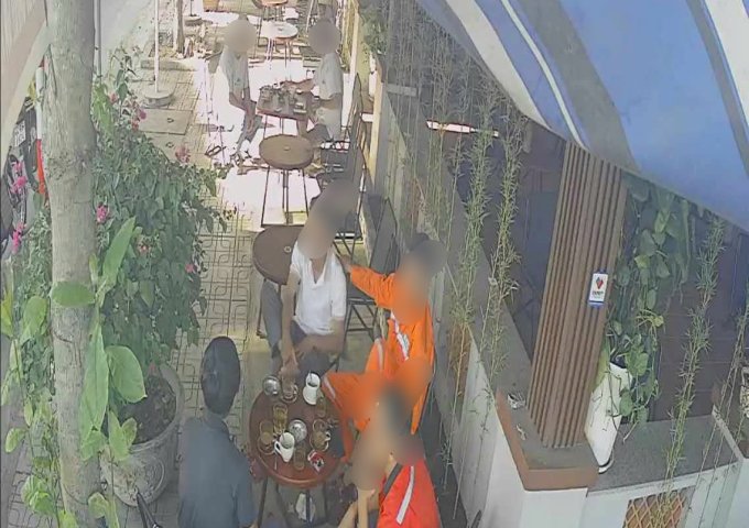 Do nhiều việc ,không có người quản lý mình cần sang lại quán cafe đang kinh doanh ổn định.