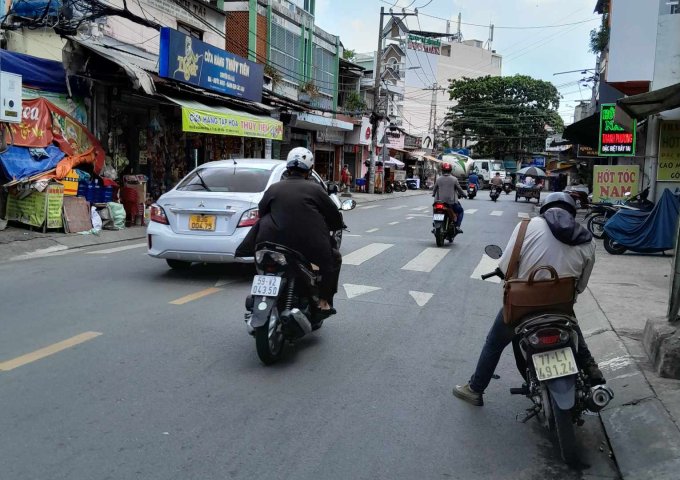 Bao Giá 14m x 30m có 4x tỷ x Mặt Tiền Lê Hoàng Phái Gò Vấp TP.HCM