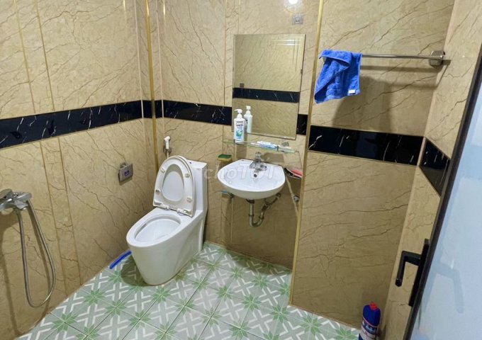 Chính chủ cho thuê cả nhà nguyên căn đầy đủ nội thất tại ngõ 63 Lê Đức Thọ, Nam Từ Liêm