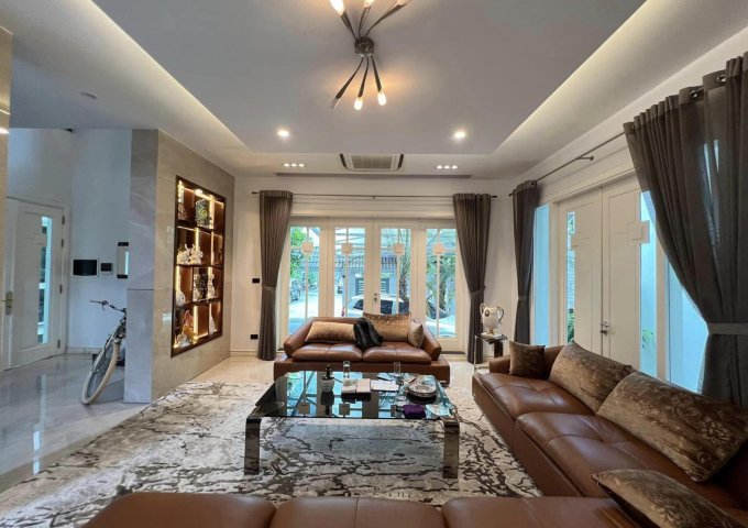 Bán biệt thự lô góc siêu đẹp Nguyễn Cơ Thạch, KĐT Mỹ Đình, 175m2 5 tầng