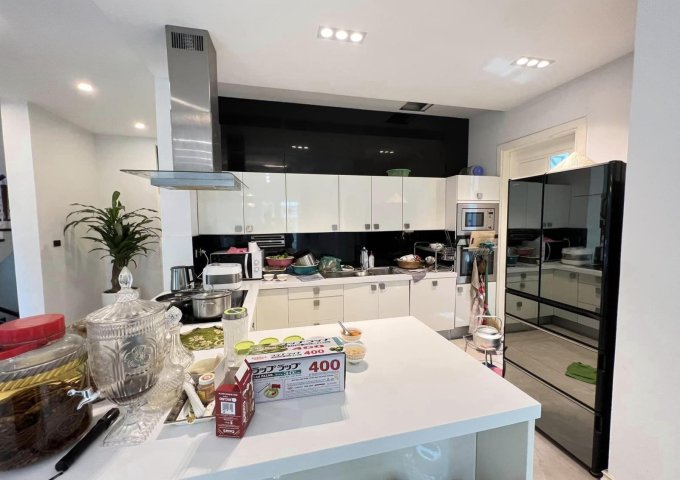 Bán biệt thự lô góc siêu đẹp Nguyễn Cơ Thạch, KĐT Mỹ Đình, 175m2 5 tầng