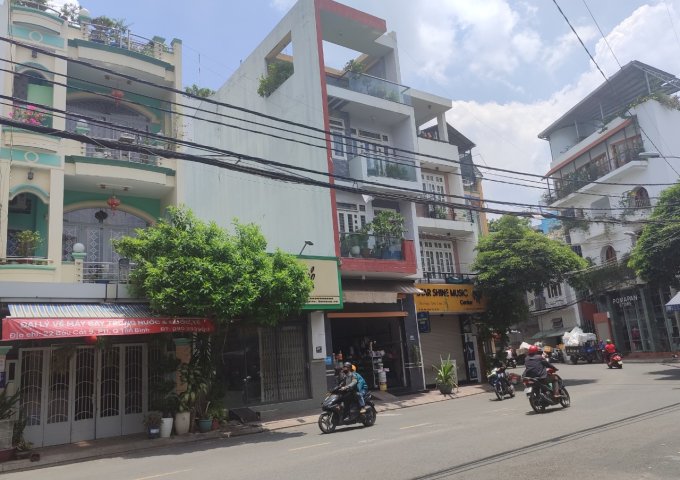 Chính Chủ Cần Bán Nhà Gấp Vị Trí Đẹp Tại Phường 11, Tân Bình TP Hồ Chí Minh