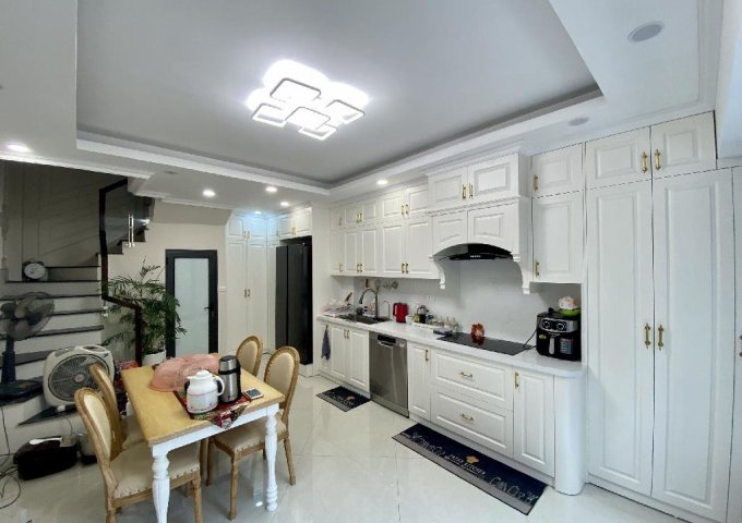 BÁN NHÀ ĐÀM QUANG TRUNG LONG BIÊN, MỚI, ĐẸP, 6 TẦNG, 5.15 TỶ