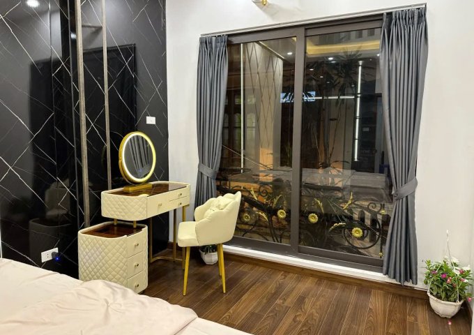 NÚI TRÚC, BA ĐÌNH, NGÕ THÔNG, Ô TÔ ĐỖ CỬA,KINH DOANH , HIẾM NHÀ BÁN 26M2 X 5 TẦNG MẶT TIỀN 3M GIÁ 7,9 TỶ