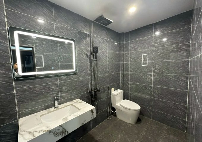 NÚI TRÚC, BA ĐÌNH, NGÕ THÔNG, Ô TÔ ĐỖ CỬA,KINH DOANH , HIẾM NHÀ BÁN 26M2 X 5 TẦNG MẶT TIỀN 3M GIÁ 7,9 TỶ