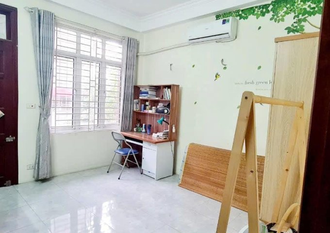 Bán nhà mặt phố Hòa Mã, diện tích 140m2, 79.5 tỷ, vỉa hè rộng, đường ô tô 2 chiều, kinh doanh đỉnh