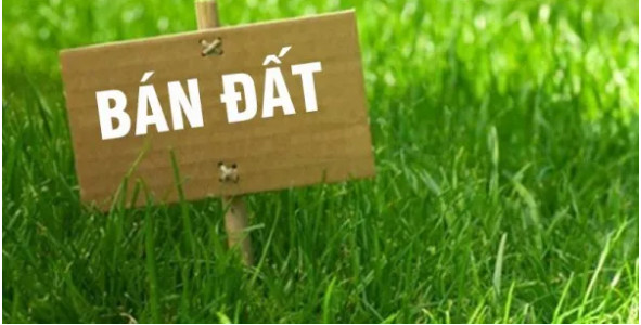 Bán 45,9 m2 đất sổ đỏ chân cầu Phùng giá hơn 900 triệu chút