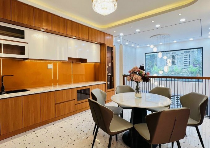 Bán nhà Hẻm Xe Tải đường Số 7, Thành Thái, phường 14, quận 10. DT 4m x 20m - 5 Tầng - 10PN -  17 tỷ TL