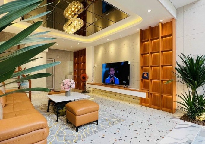 Bán nhà Hẻm Xe Tải đường Số 7, Thành Thái, phường 14, quận 10. DT 4m x 20m - 5 Tầng - 10PN -  17 tỷ TL