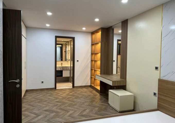 Cho thuê căn hộ cao cấp The PEAK, Midtown, Phú Mỹ Hưng, Q.7