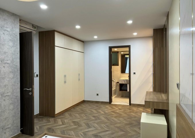 Cho thuê căn hộ cao cấp The PEAK, Midtown, Phú Mỹ Hưng, Q.7