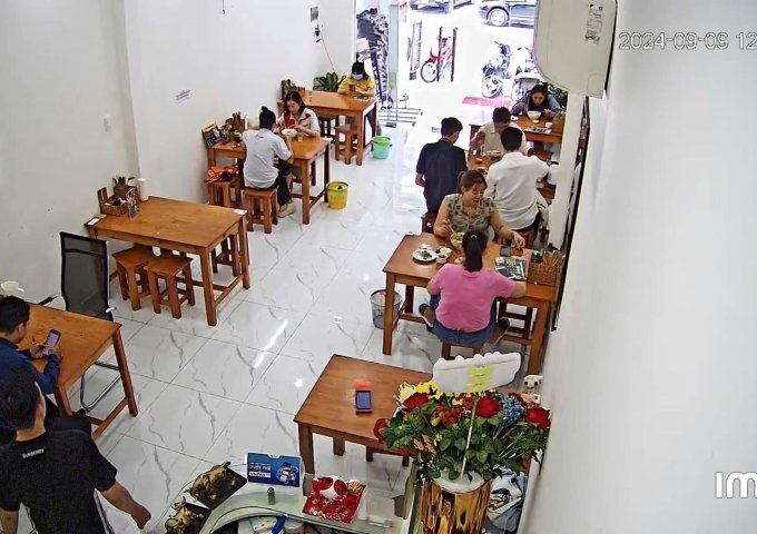 Cần sang quán bún mọc 80m2, MT Cao Đức Lân, An Phú Q2,