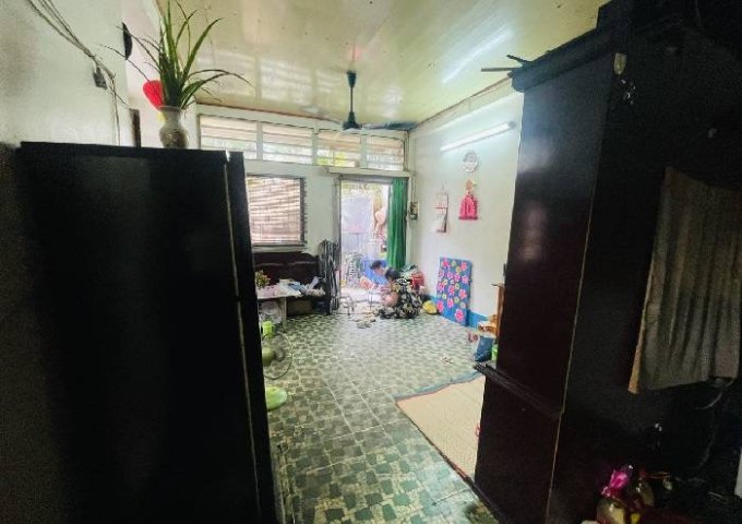 Bán nhà Phường 8, Phú Nhuận Nguyễn Văn Trổi ngang 4m dài 9m trệt lầu.