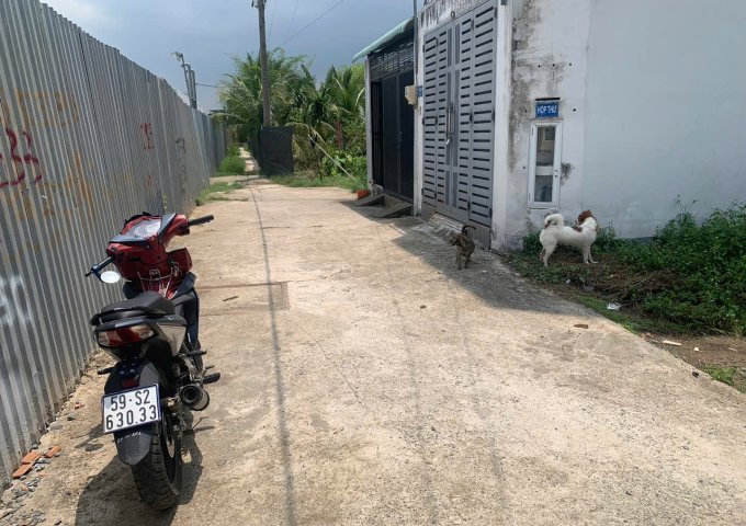 Lô đất đường trường lưu long trường DT 57m giá tốt , sổ riêng