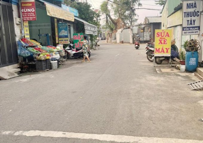 Bán nhà 2 tầng mặt tiền 4x17m giá 6,8 tỷ Tân Chánh Hiệp 17, Quận 12