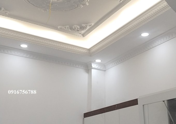 Bán nhà đường Tả Thanh Oai, Huyện Thanh Trì, TP Hà Nội 33m2, xe ô tô vào nhà, 4.8 tỷ