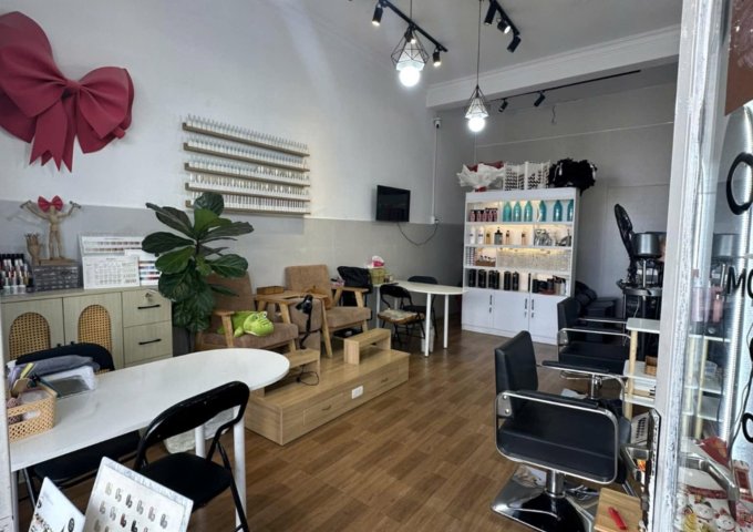 CHO THUÊ MẶT BẰNG Vị Trí : 102 Nguyễn Văn Trỗi, Phường 2, Đà Lạt