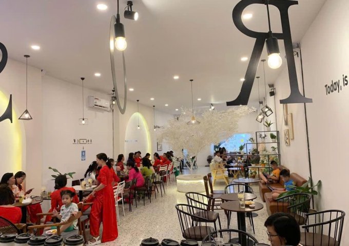 CẦN SANG NHƯỢNG mô hình hoặc cho thuê quán CF - Trà Sữa kết hợp nhà banh tại Nha Trang