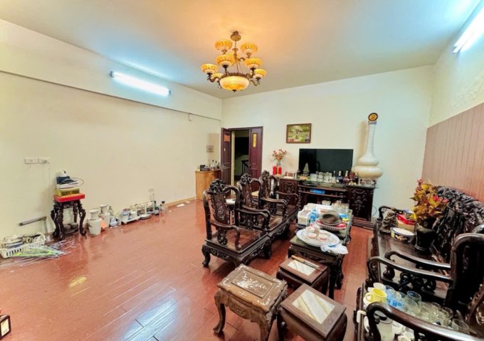   Siêu phẩm - NƠ 4 KĐT Pháp Vân (Trần Thủ Độ) , Hoàng Mai: 83m2 - 3.3 tỷ  