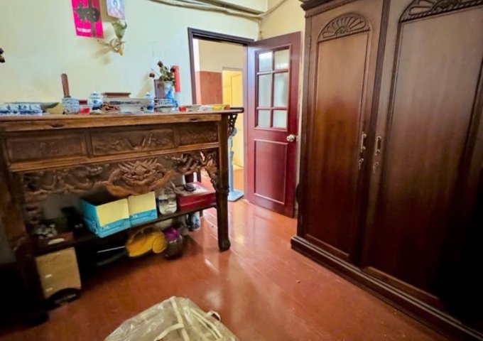   Siêu phẩm - NƠ 4 KĐT Pháp Vân (Trần Thủ Độ) , Hoàng Mai: 83m2 - 3.3 tỷ  