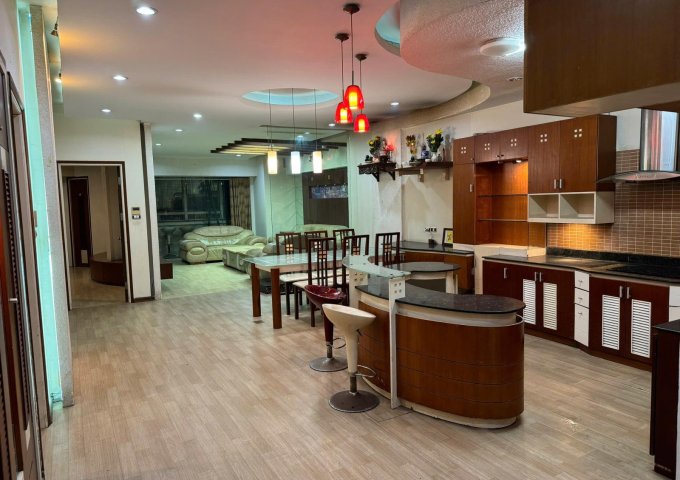 Cho Thuê Căn Chung Cư 178M2 Tòa Thành Công Tower, 57 Láng Hạ