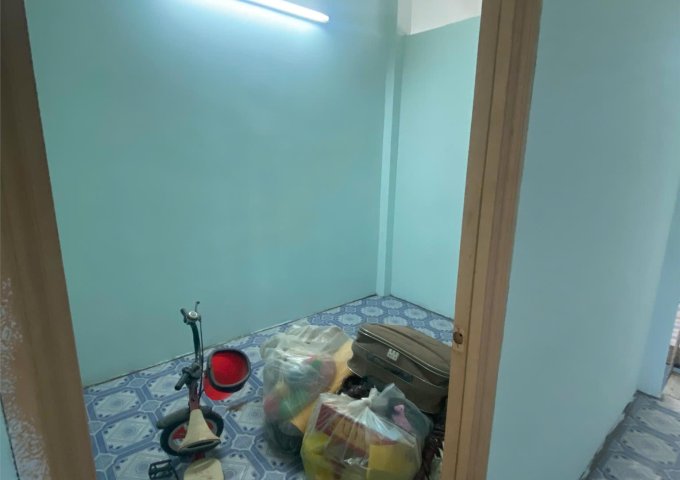 BÁN NHÀ HẺM HUỲNH THỊ HAI 1 TRỆT 1 LÂU 3 PHÒNG NGỦ GẦN BỆNH VIỆN QUẬN 12 ĐƯỜNG DƯƠNG THỊ MƯỜI QUẬN 12 GIA 2.7 TỶ