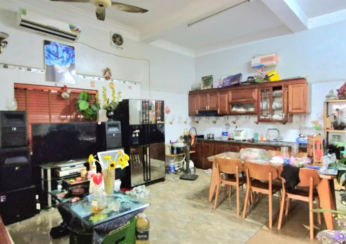 Mua Ngay! Bán nhà mặt phố Hàng Điếu, 62m2 x 4 tầng, 37 tỉ, kinh doanh khách sạn, homestay