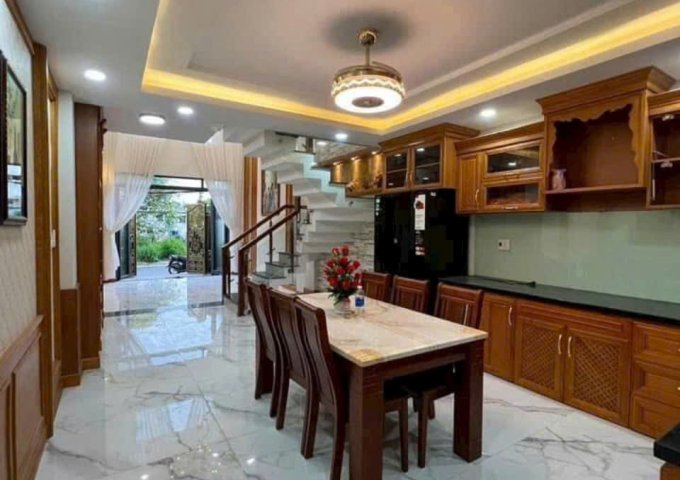 Bán nhà mặt tiền Thạnh Lộc 29 sát Nguyễn Thị Sáu Quận 12 – 4 *18 – 5 tầng