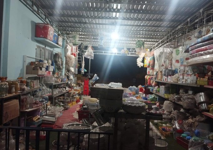 E cần sang mặt bằng tại khu phố 4 Hội Nghĩa Tân Uyên Bình Dương