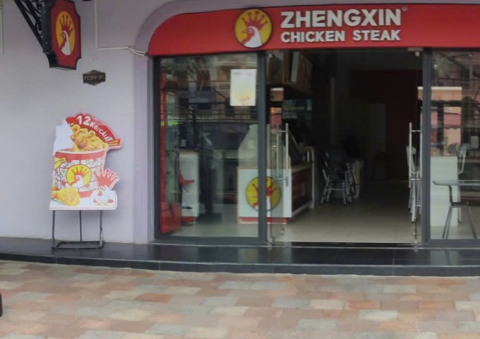 Mình cần chuyển nhượng lại cửa hàng gà rán tại Vinhomes Ocean Park 3