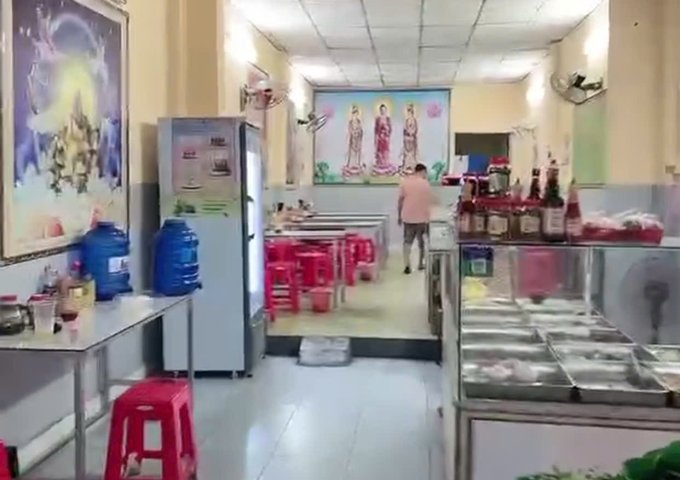 SANG QUÁN CƠM CHAY Vị Trí : ngã 4 đèn đỏ Tân Kỳ, Tân Quý, Tân Phú, Hồ Chí Minh