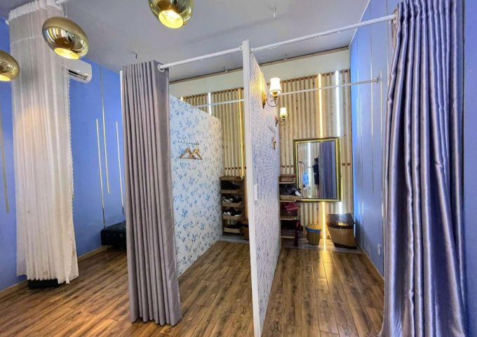 Spa đang hoạt động trong KDC Chánh Nghĩa- TDM- Bình Dương. cần sang lại.