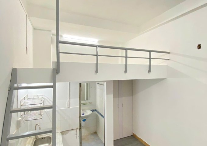 Pass phòng tại 8B Tản Viên p2 Tân Bình Địa chỉ: 8B Tản Viên - Phường 2 - Tân Bình - Tp.Hcm