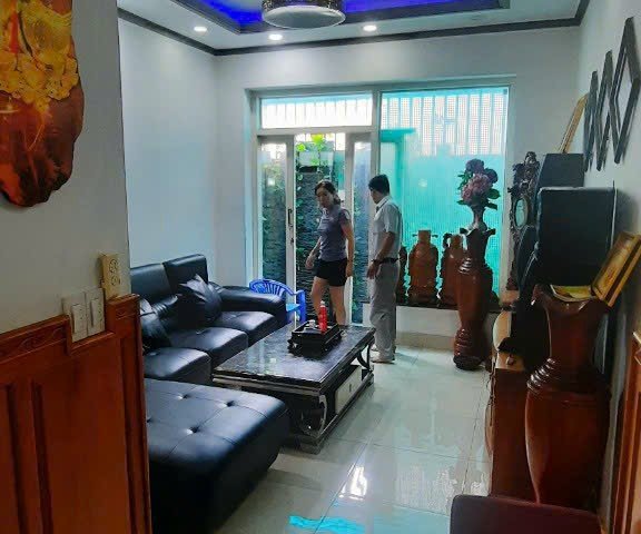 Chính chủ gởi bán nhà hẻm xe tải đường Chế Lan Viên, quận Tân Phú