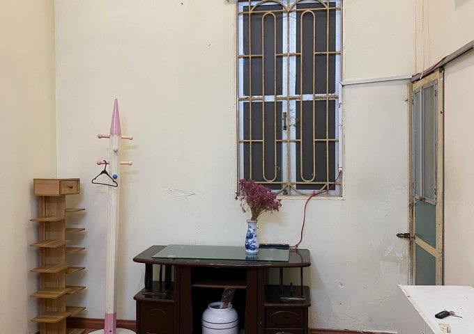 Cho thuê nhà phố Huế, quận Hai Bà Trưng, Hà Nội