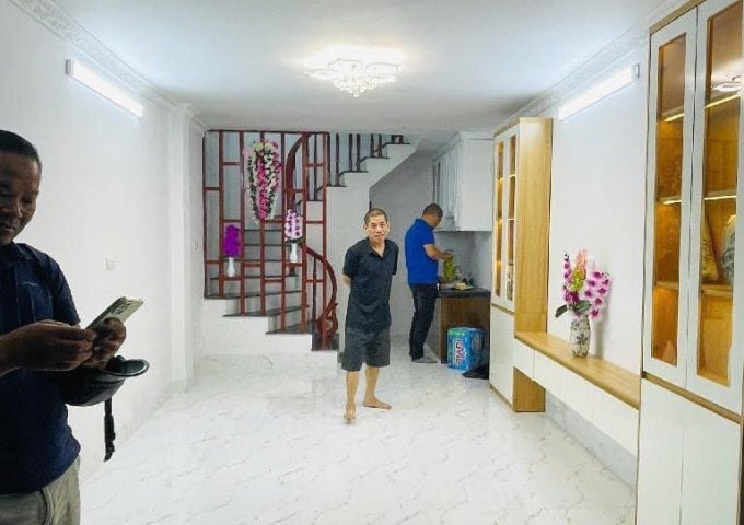 Bán nhà riêng tại Phường Khương Trung, Thanh Xuân,  Hà Nội diện tích 27m2  giá 5.65 Tỷ