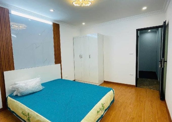 Bán nhà riêng tại Phường Khương Trung, Thanh Xuân,  Hà Nội diện tích 27m2  giá 5.65 Tỷ